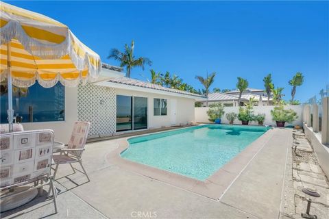 Tiny photo for 2867 Chateau Way, Laguna Beach, CA 92651 (MLS # LG25246579)