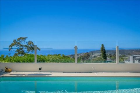 Tiny photo for 2867 Chateau Way, Laguna Beach, CA 92651 (MLS # LG25246579)