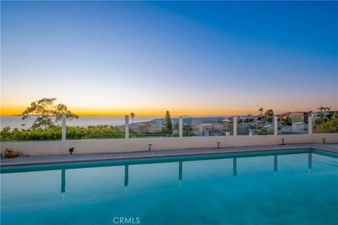 Tiny photo for 2867 Chateau Way, Laguna Beach, CA 92651 (MLS # LG25246579)