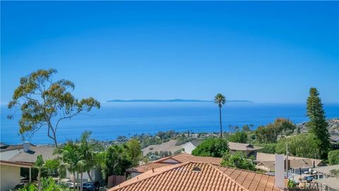 Tiny photo for 2867 Chateau Way, Laguna Beach, CA 92651 (MLS # LG25246579)