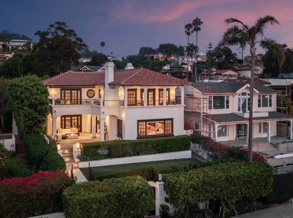 1461 Virginia Way