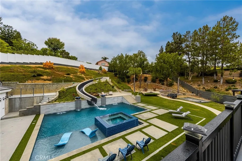 21290 Clear Haven Drive