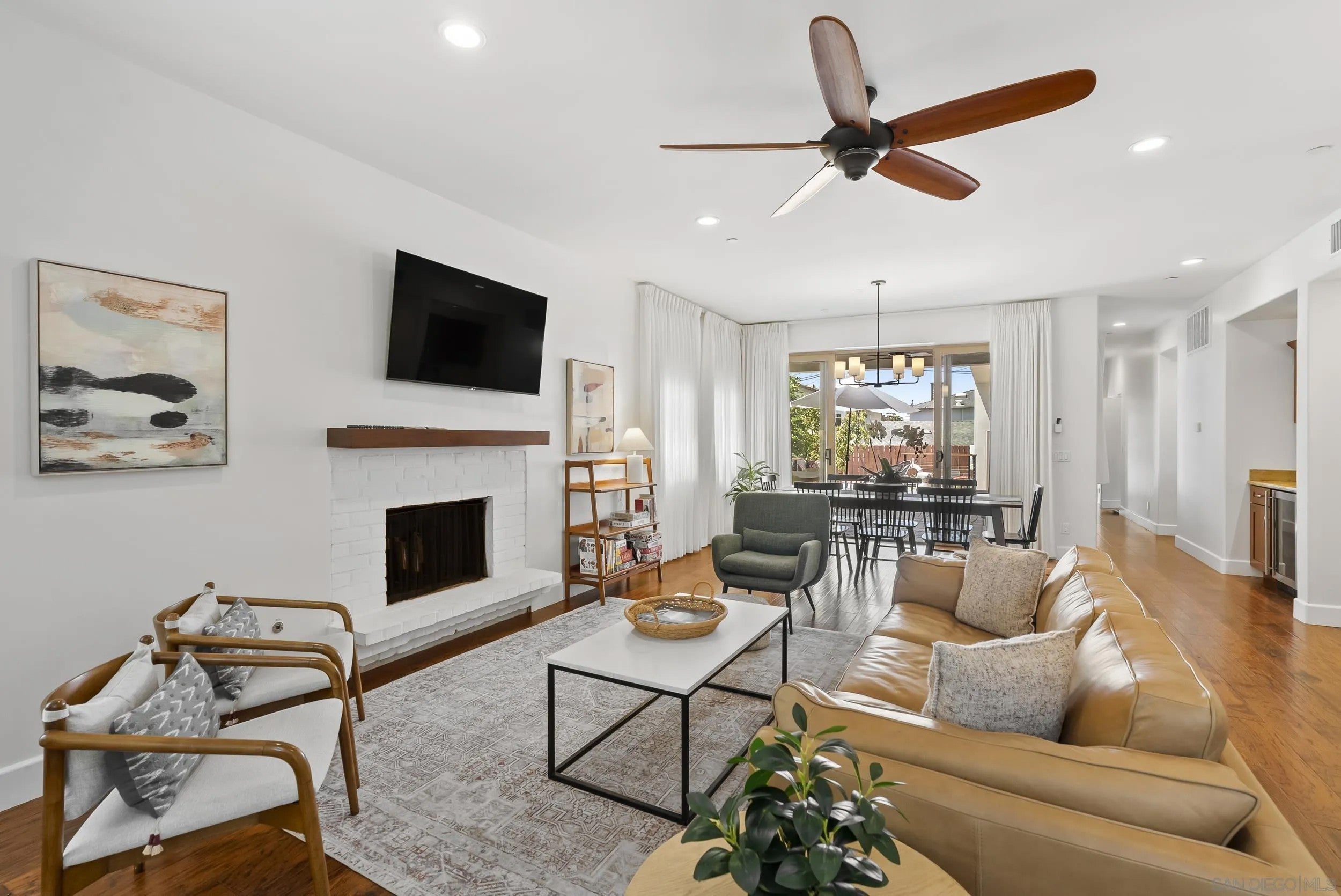 5622 Taft