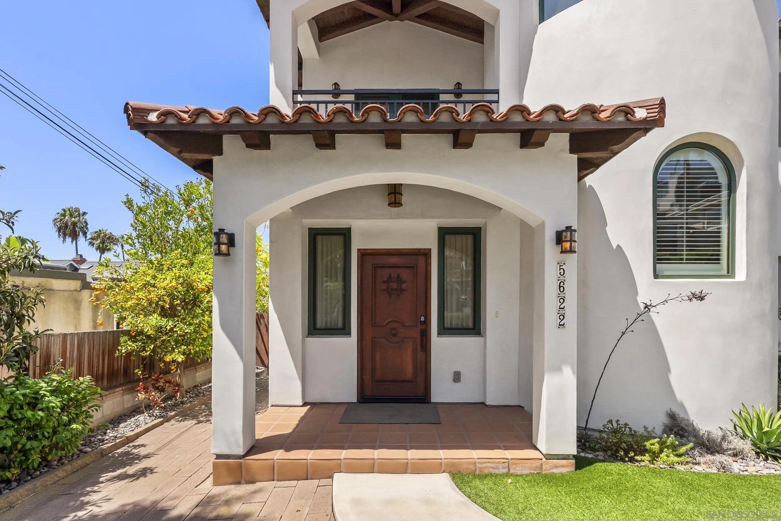 5622 Taft
