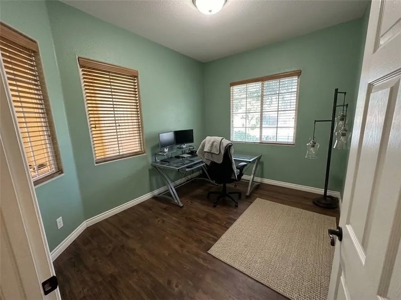 8659 Barnwood