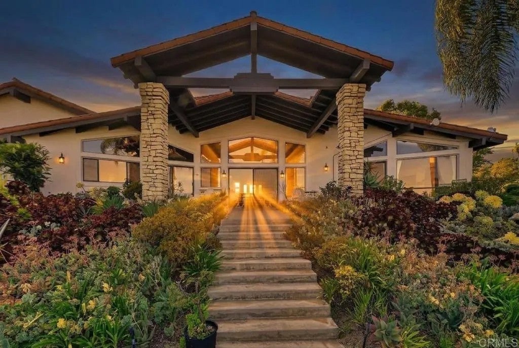 Photo of 4236 Valle Del Sol, Bonsall, CA 92003 (MLS # NDP2604083)