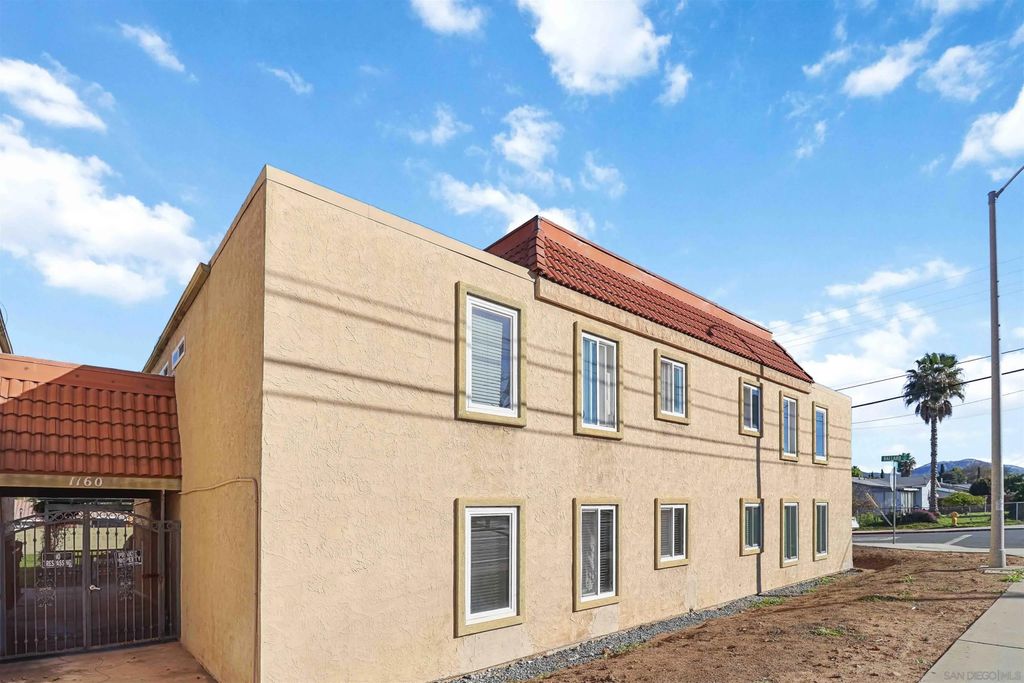 Photo of 1160 E Washington Ave #3, El Cajon, CA 92019 (MLS # 2601121)