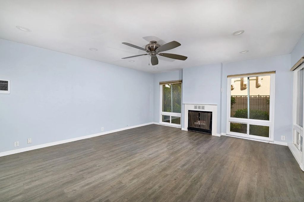 Photo of 4600 Lamont St #4-130, San Diego, CA 92109 (MLS # 250041356)
