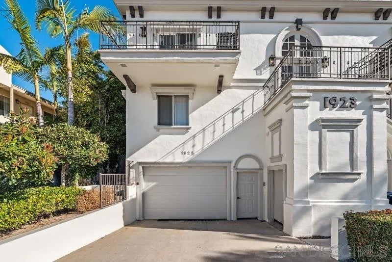 1923 San Elijo Ave 3