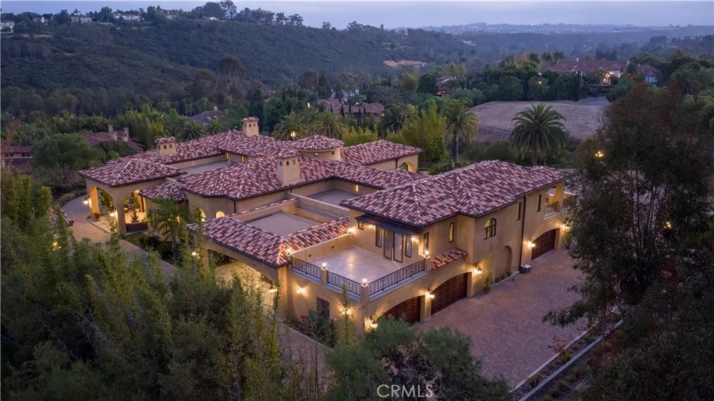 6884 Poco Lago