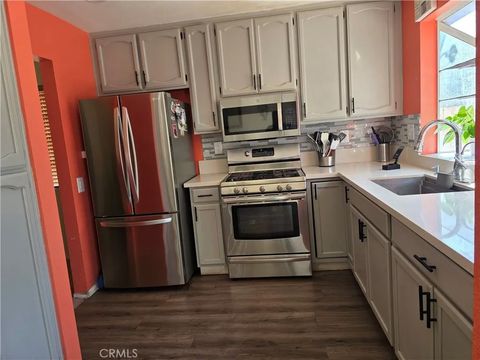 Tiny photo for 43653 Serenity Court, Lancaster, CA 93535 (MLS # SR25246267)