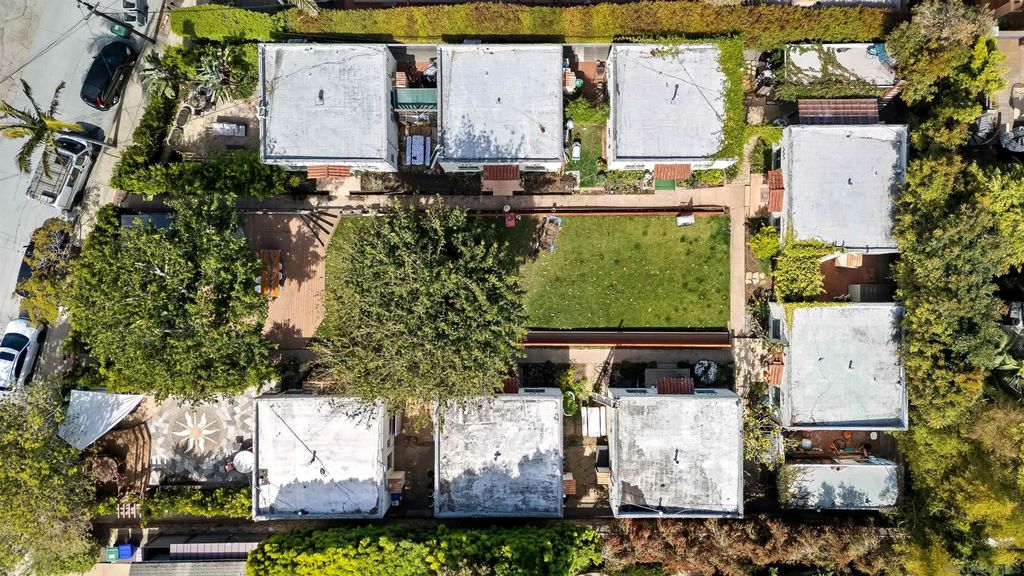 Photo of 7817-31 Exchange Pl, La Jolla, CA 92037 (MLS # 260006688)