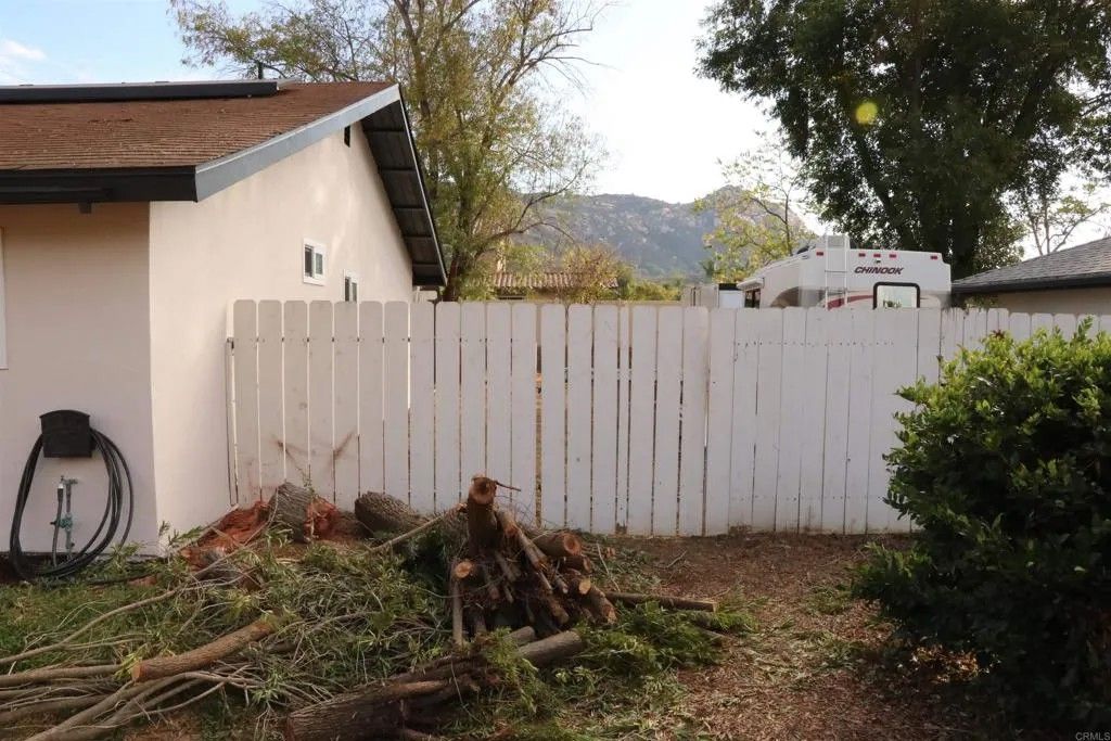 Photo of 3032 Laurashawn Lane, Escondido, CA 92026 (MLS # NDP2510585)