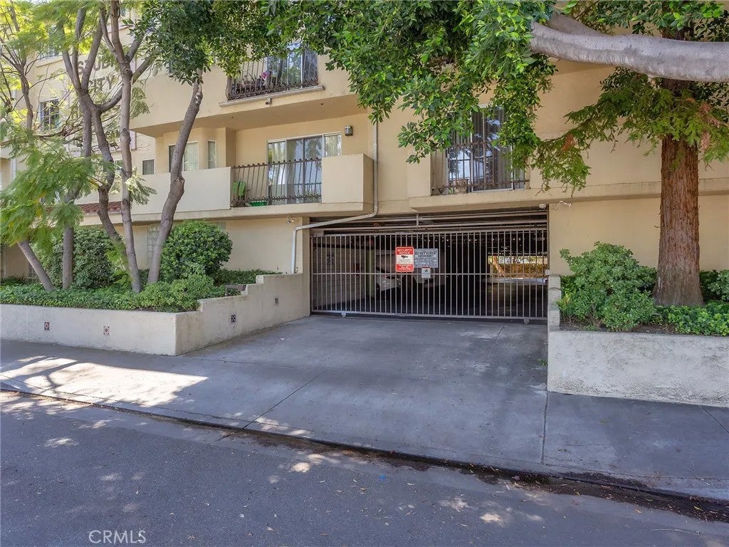 11044 Acama Street 302