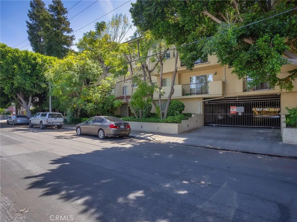 11044 Acama Street 302