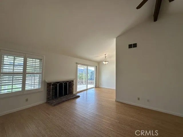 5403 Meadow Vista