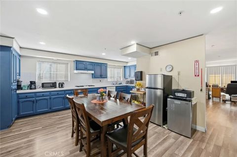 Property photo of 27828 parkvale, saugus, ca 91350