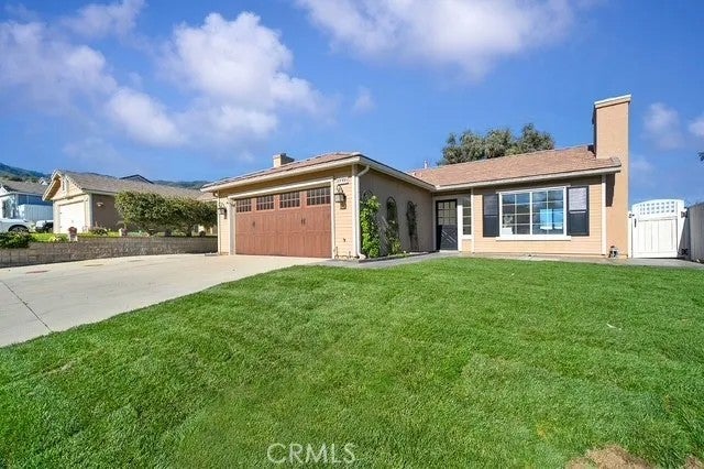Photo of 27551 Eastwind Dr, Corona, CA 92883 (MLS # IV26129991)