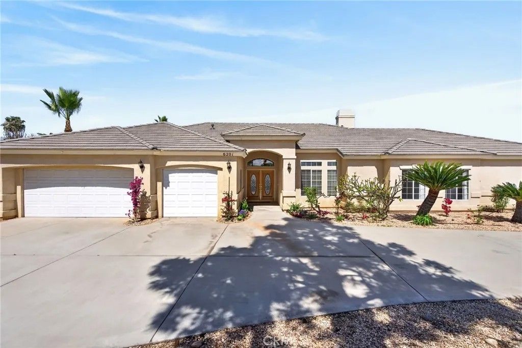 Photo of 6201 Omega Street, Riverside, CA 92506 (MLS # IV26092013)