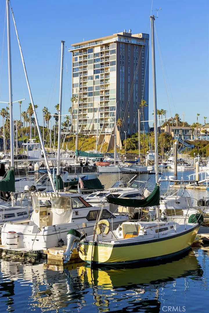 1200 N Harbor Drive North 7-C