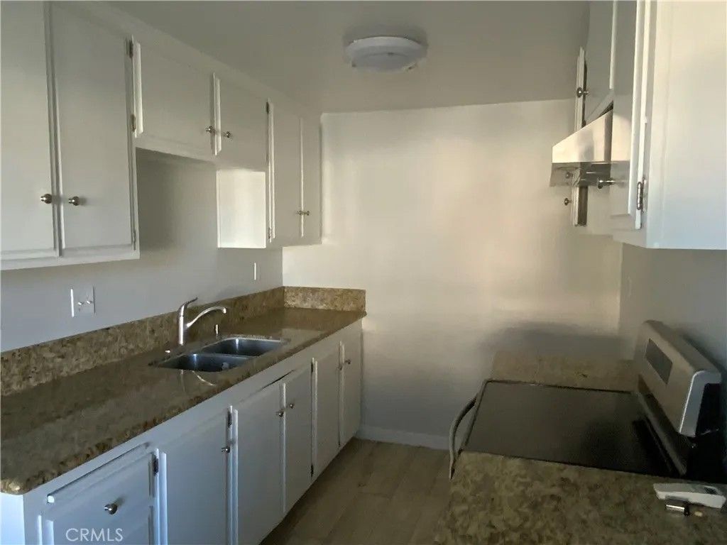 Photo of 159 Virginia Pl #3, Costa Mesa, CA 92627 (MLS # NP26010539)