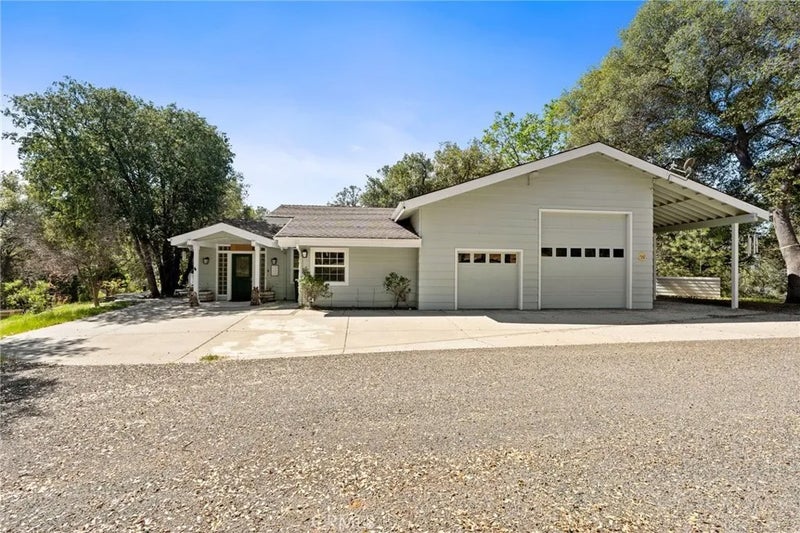 6657 Deer Park