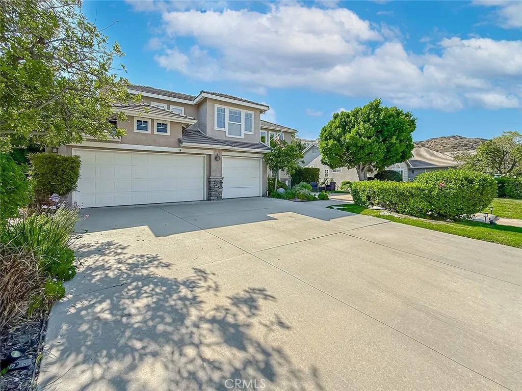 7507 Carmenita Lane