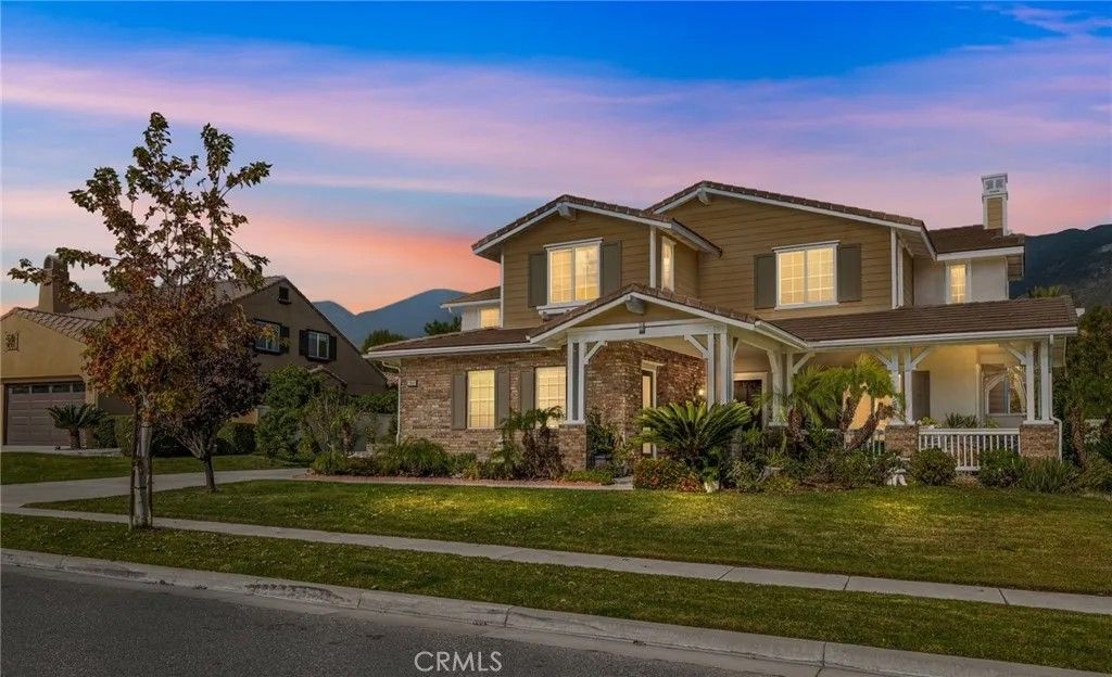 Photo of 13812 Breeders Cup Dr, Rancho Cucamonga, CA 91739 (MLS # CV26025916)