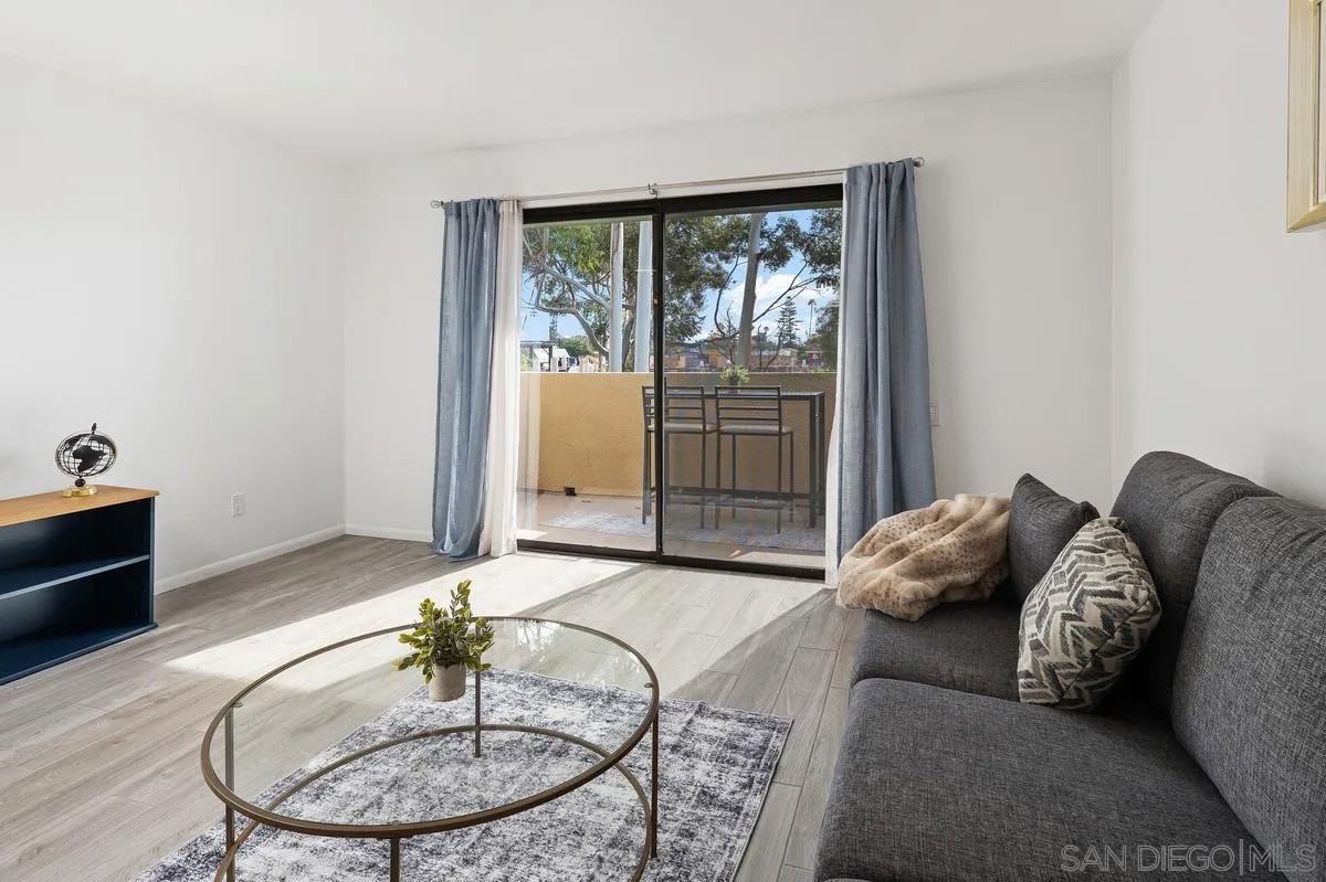 4647 Pico Street 205