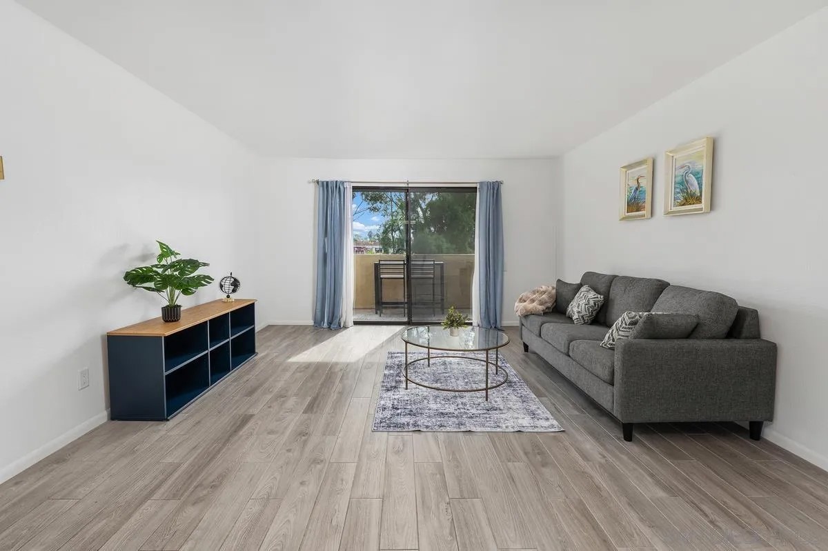 4647 Pico Street 205