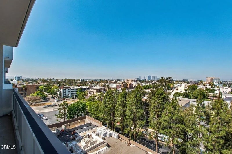321 S San Vicente Boulevard 808