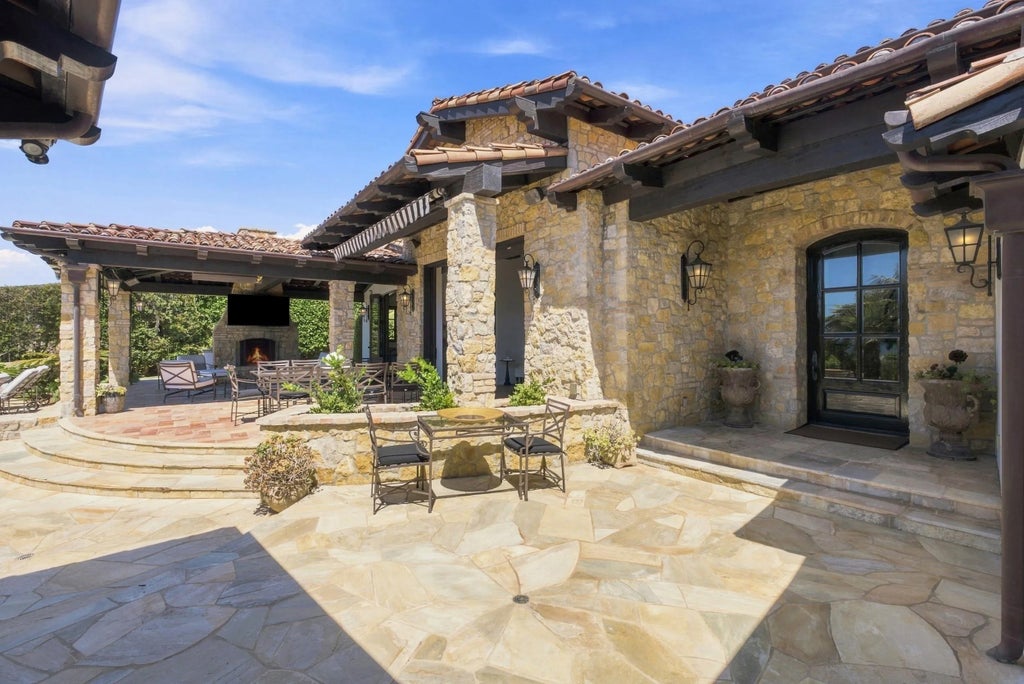 Photo of 208 S Rios Ave, Solana Beach, CA 92075 (MLS # 260020448)