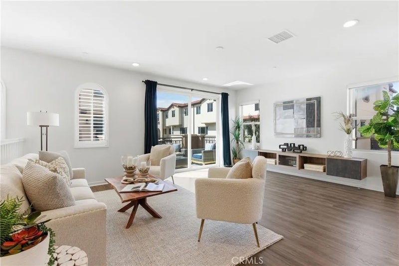 600 Shadowbrook