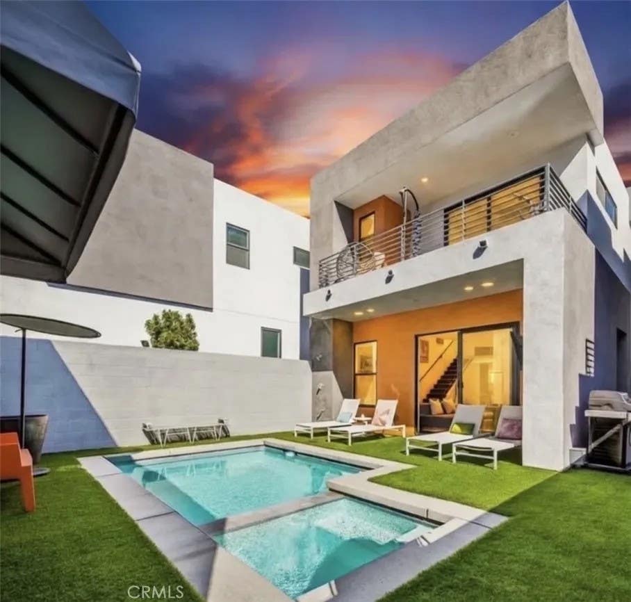 Photo of 2705 Paragon LOOP, Palm Springs, CA 92262 (MLS # CV26111693)