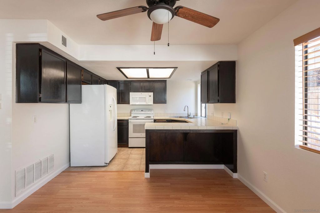 Photo of 1819 Hornblend St #1 St, San Diego, CA 92109 (MLS # 2600815)