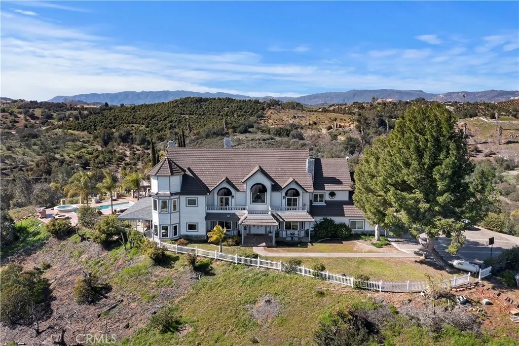46366 Sandia Creek Drive