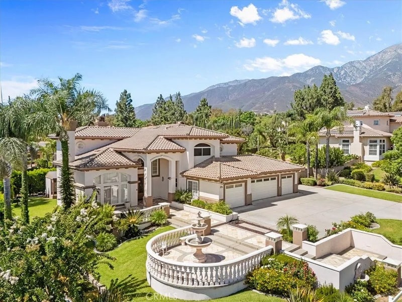 5540 High Meadow