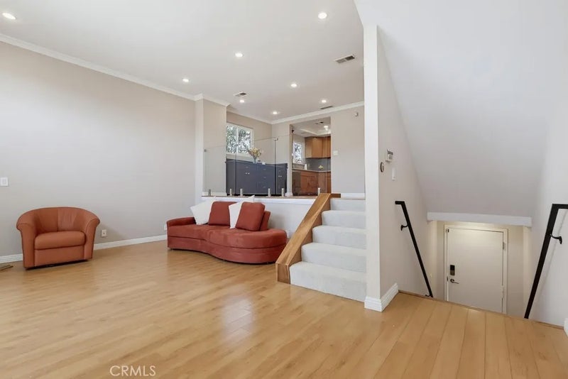 415 Sefton Avenue G