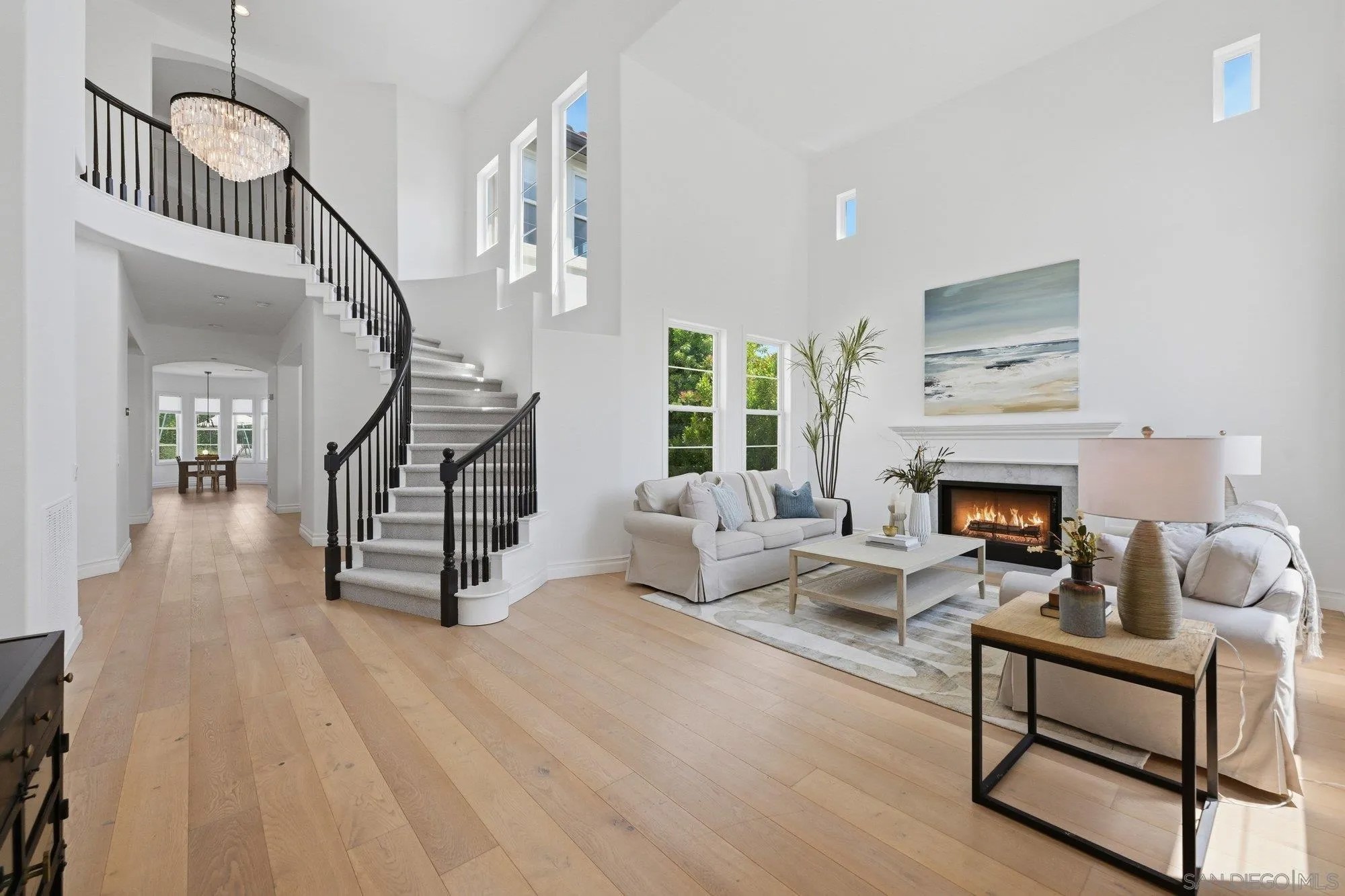 855 Stratford Knoll