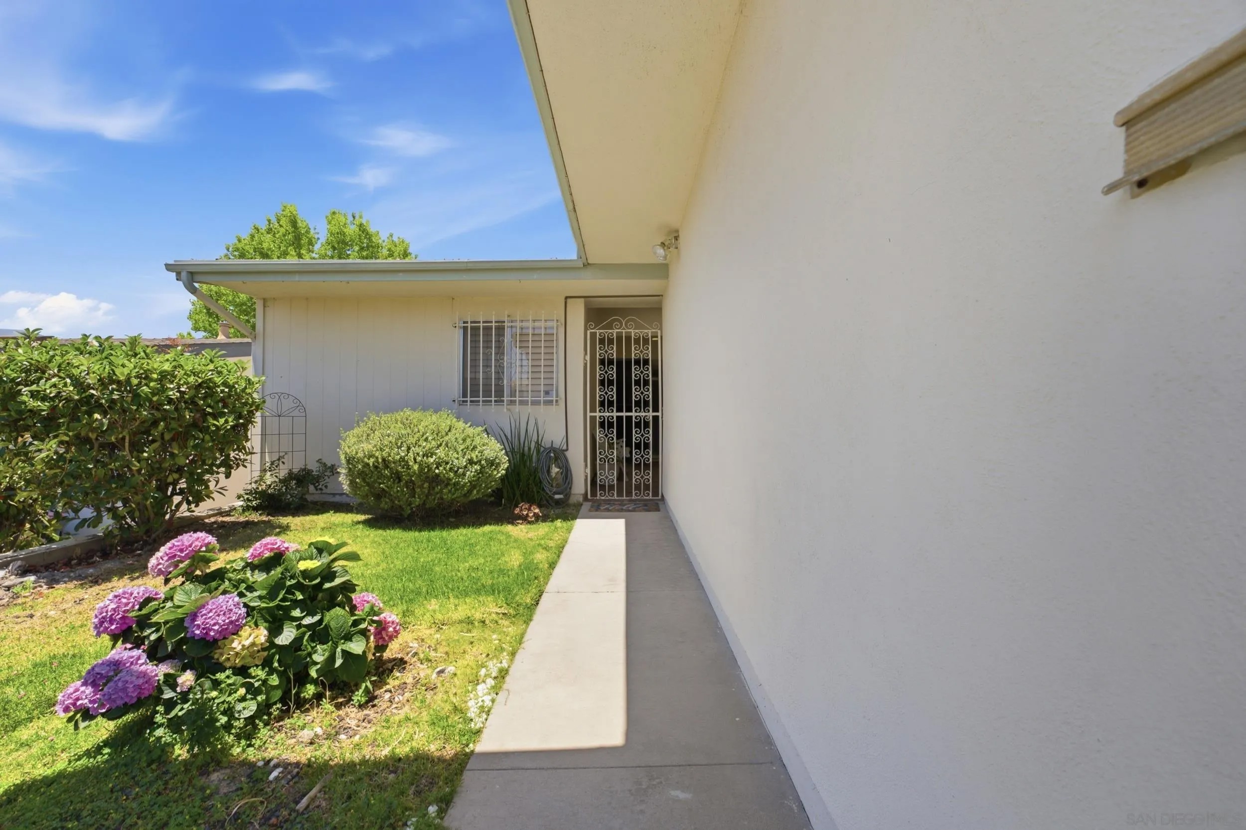 3902 N Vista Campana 9