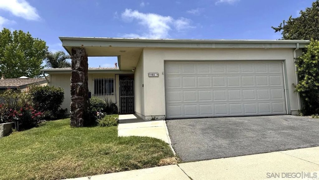Photo of 3902 N Vista Campana #9, Oceanside, CA 92057 (MLS # 260014537)