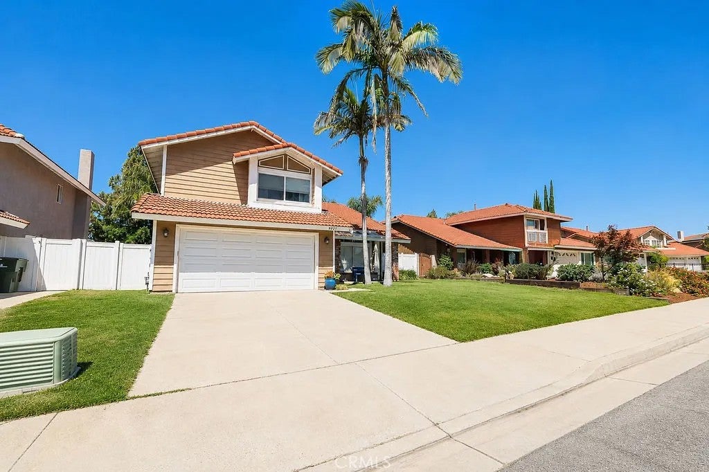 9057 Mandarin Lane