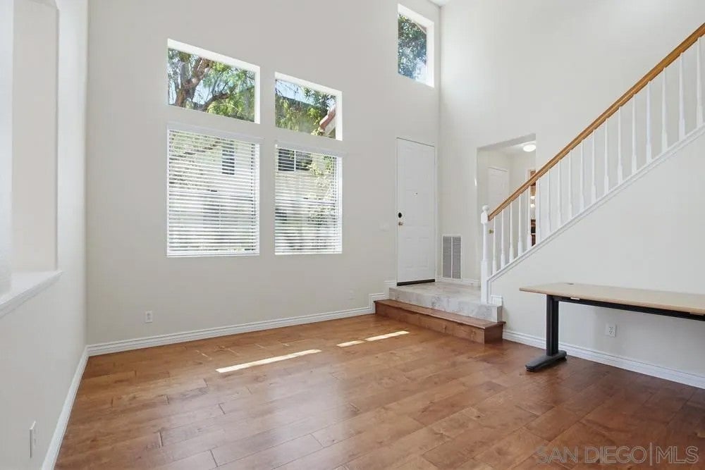 10745 Ballystock