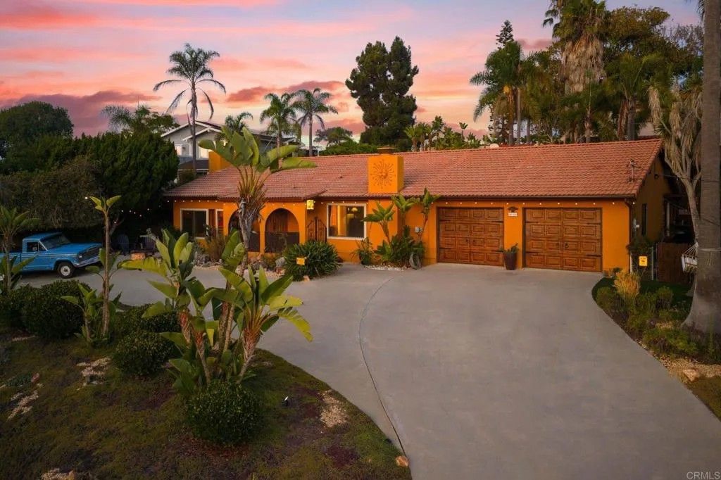 Photo of 431 Orpheus Avenue, Encinitas, CA 92024 (MLS # NDP2508475)
