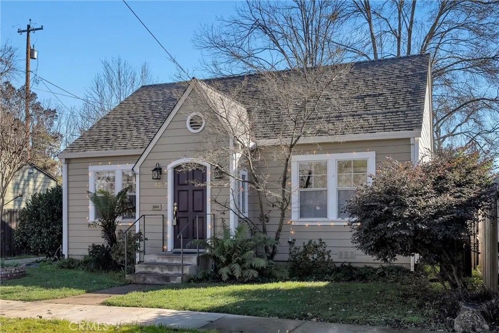 Photo of 467 E 8th Avenue, Chico, CA 95926 (MLS # SN26010937)