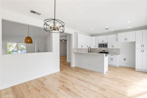 Tiny photo for 1533 Lorena Way, Palm Springs, CA 92262 (MLS # IG25259466)