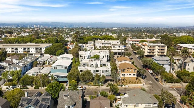 3019 3rd Street 202 #202, Santa Monica
