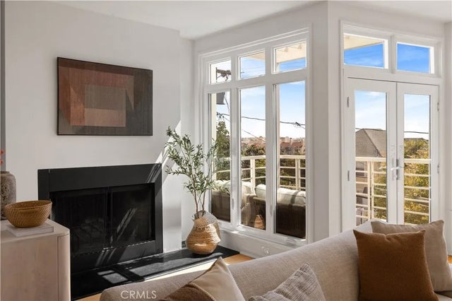 3019 3rd Street 202 #202, Santa Monica