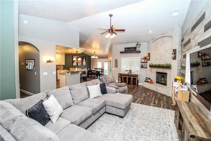 13325 Riverview
