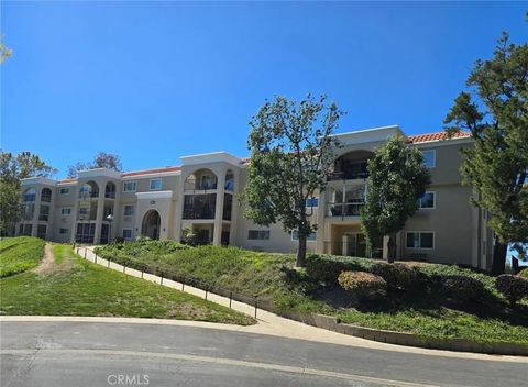 Photo of 4011 Calle Sonora Oeste #1B, Laguna Woods, CA 92637 (MLS # OC26055323)